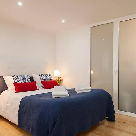 Appartamento Charming In Mouraria